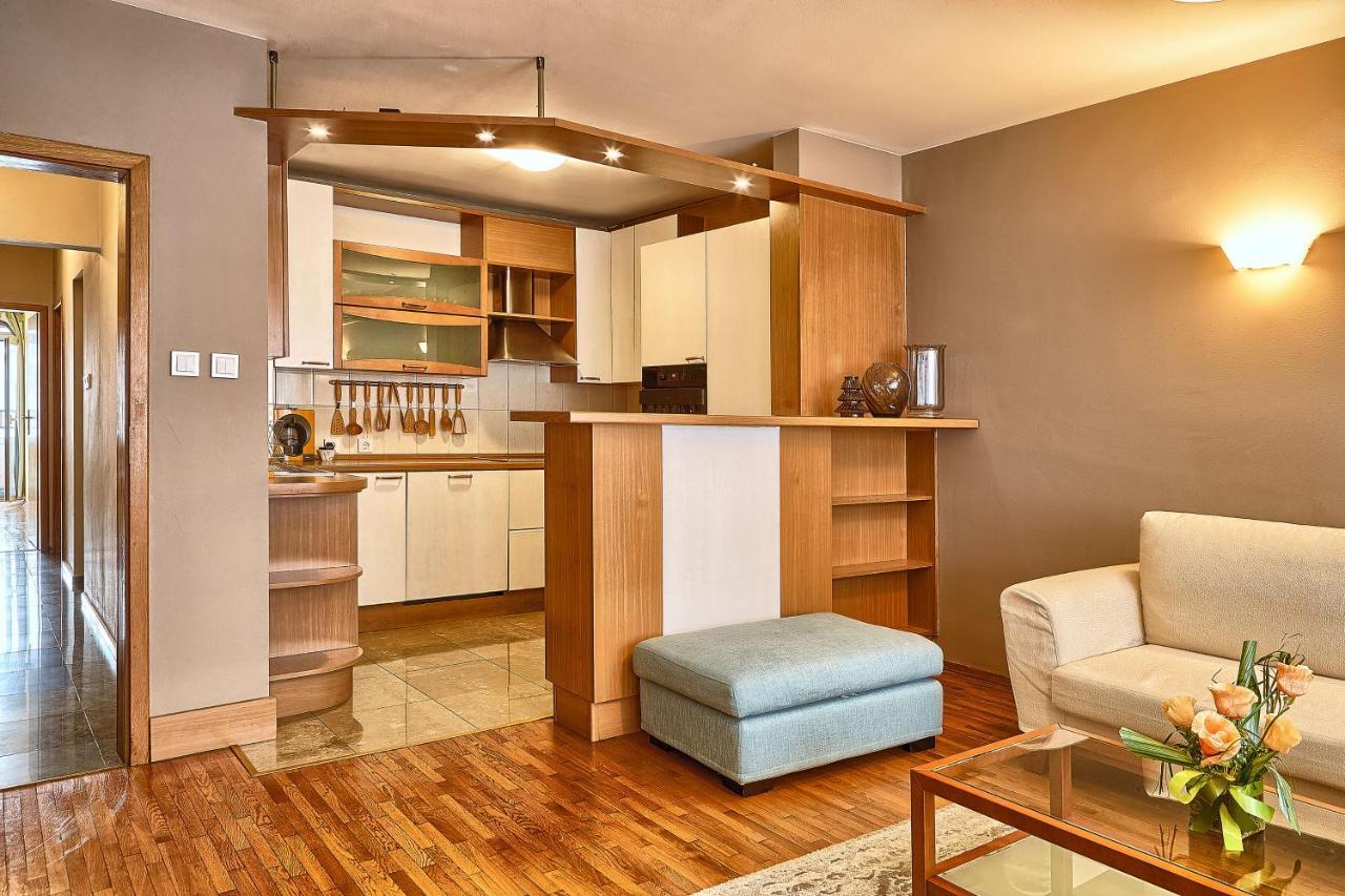 Baratero City II Apartments Sofía Exterior foto